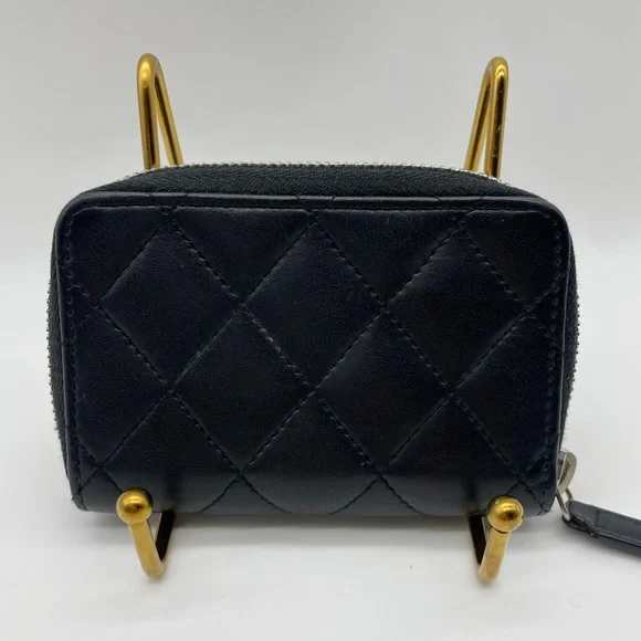 Chanel Short Wallet/Card Holder - Picture 3 of 13